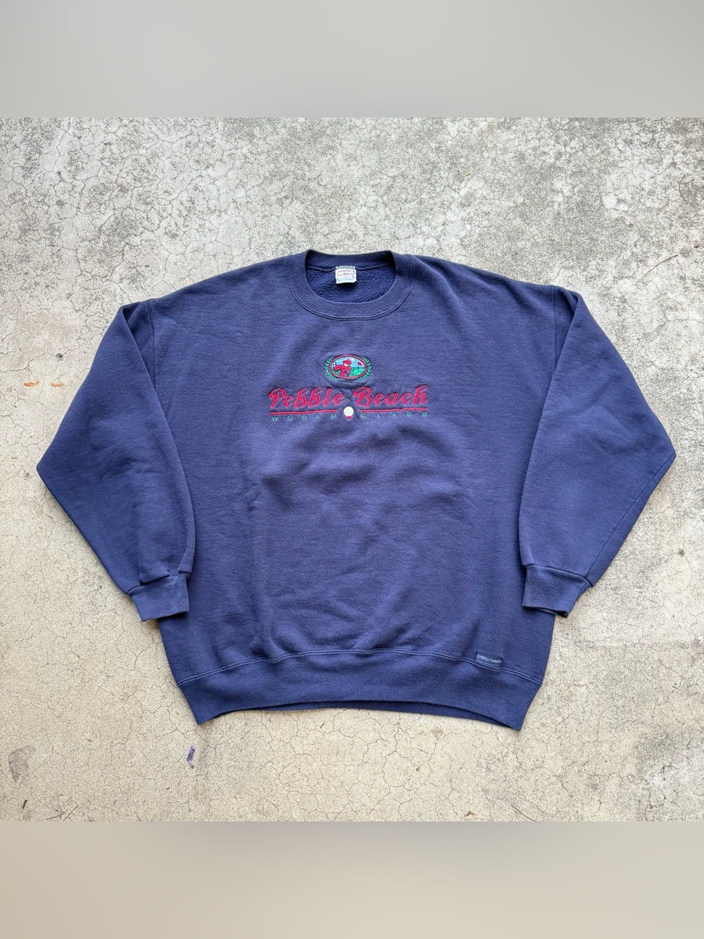 Vintage 90’s Pebble Beach World Class Golf Hawaii Embroidered Crewneck Sweater
